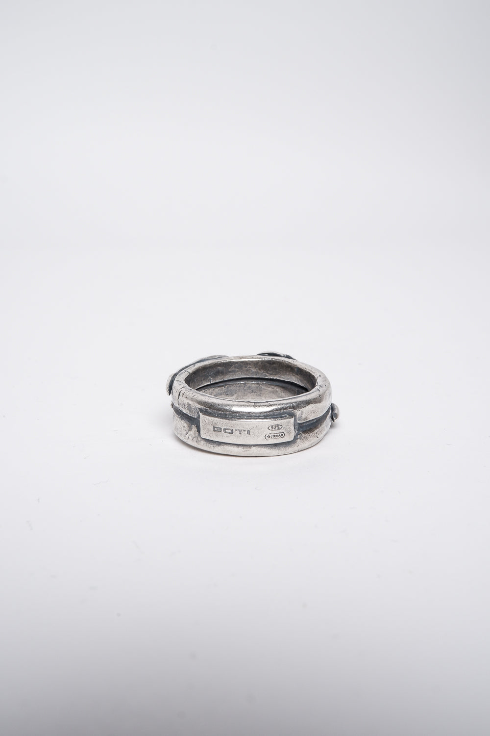 AN1056 Ring
