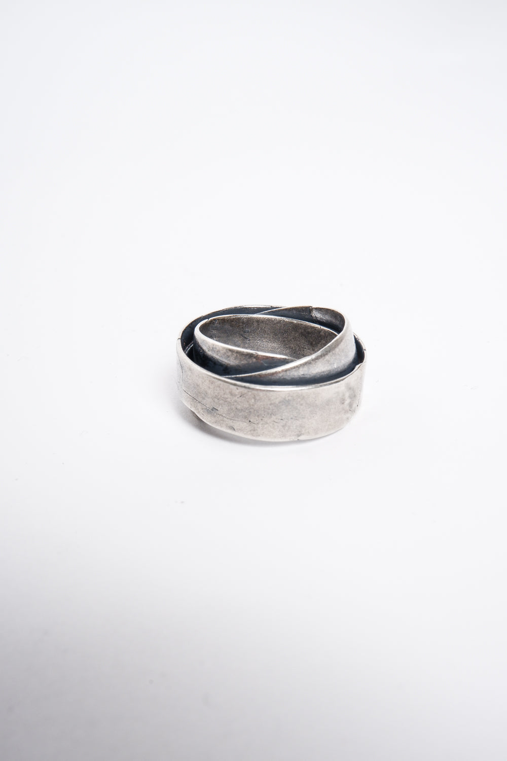 AN504 Ring