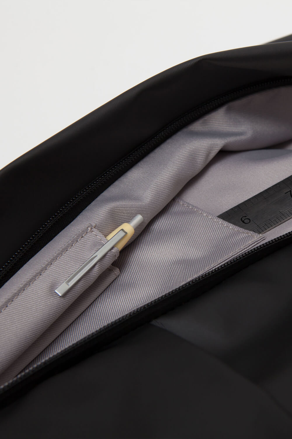 Sormonne Obsidian Backpack Black
